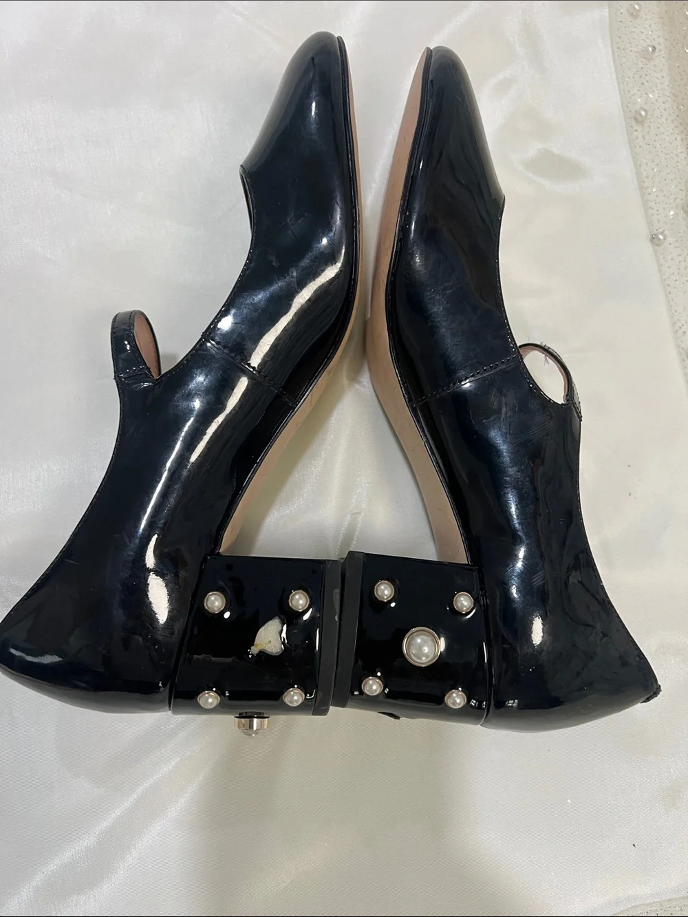 kate spade Black Patent Leather Mary Jane Heeled shoes with Pearl Studs